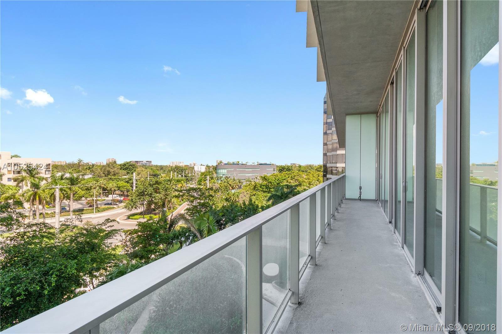 Property Photo:  2669 S Bayshore Dr 504N  FL 33133 