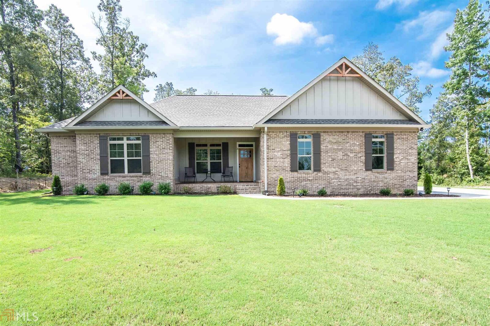 Property Photo:  14 Oak View Drive NE  GA 30165 