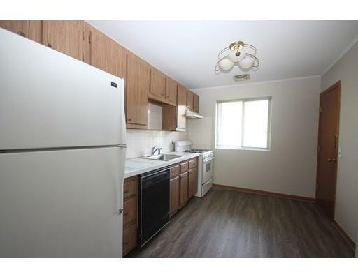 Property Photo: 19 Bayberry Dr 3 MA 02067