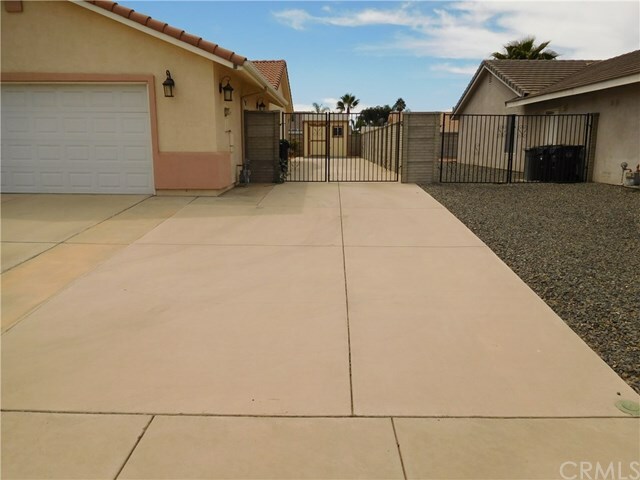 Property Photo:  2965 Joshua Way  CA 92545 