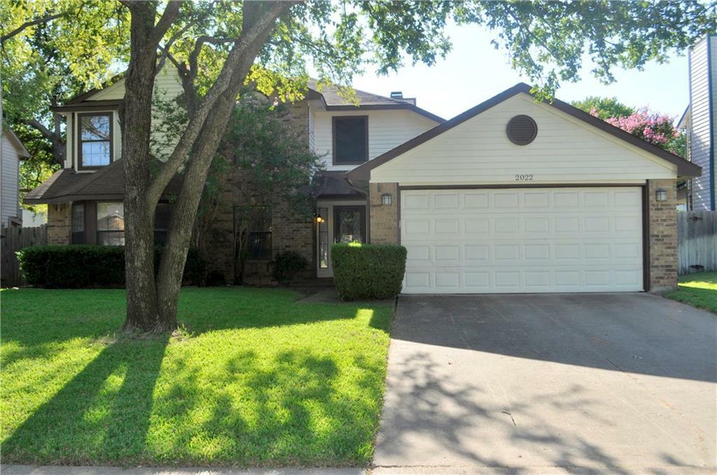 Property Photo:  2022 Willowood Drive  TX 76051 