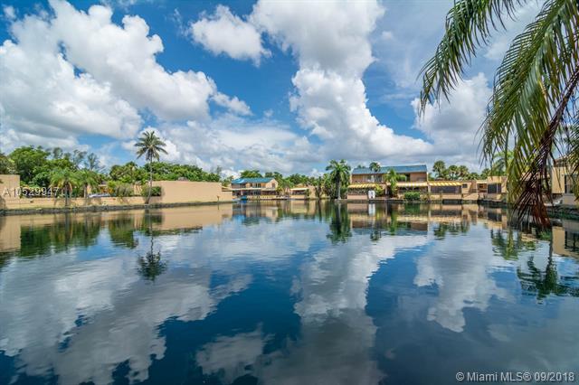 Property Photo: 15894 Kilmarnock Dr . FL 33014