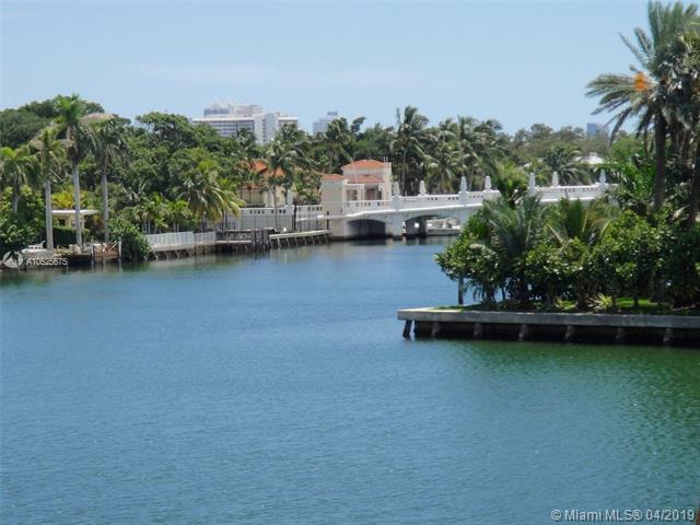 Property Photo:  9102 W Bay Harbor Dr 2C-W  FL 33154 