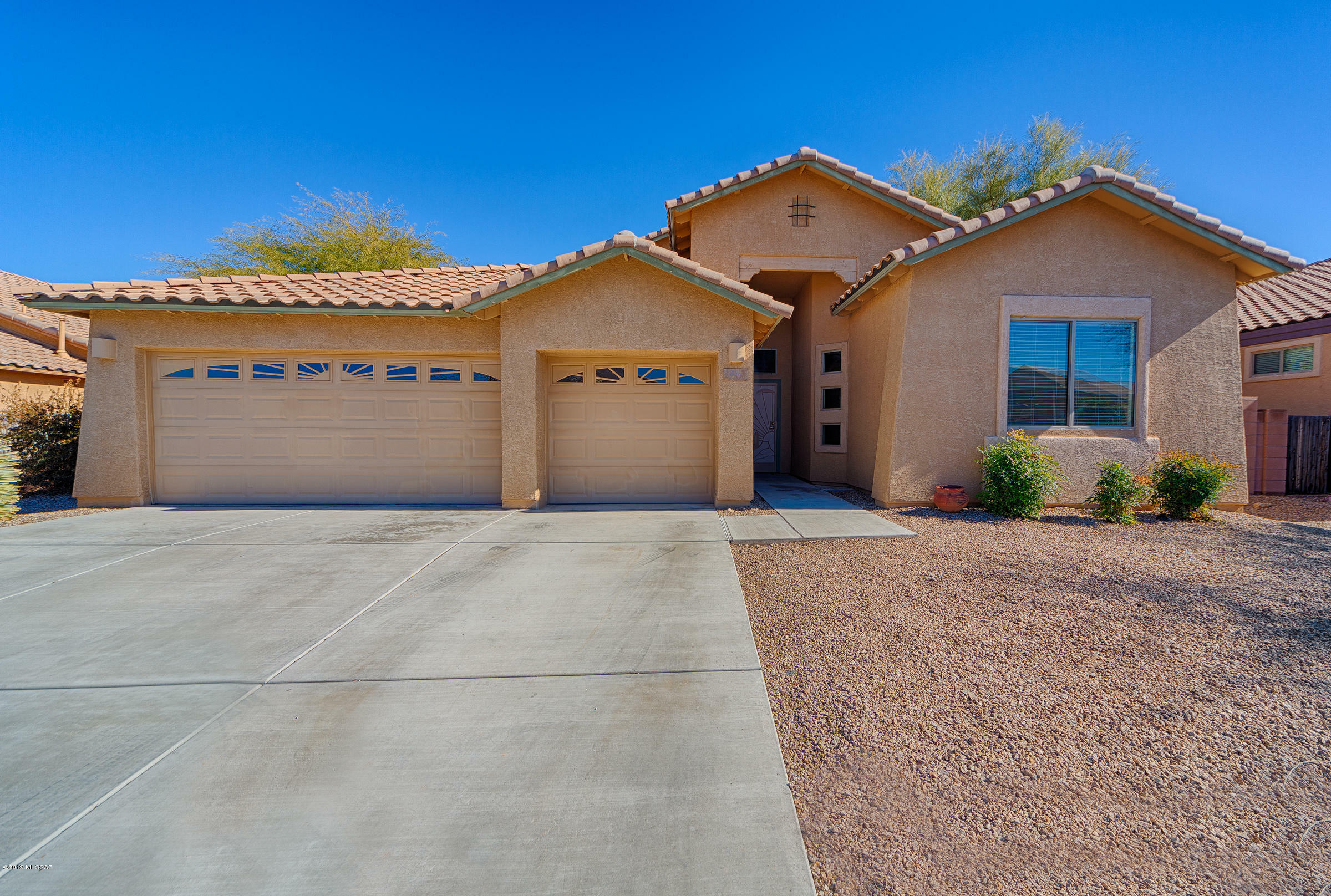 Property Photo:  286 N Oak Tree Canyon Loop  AZ 85629 