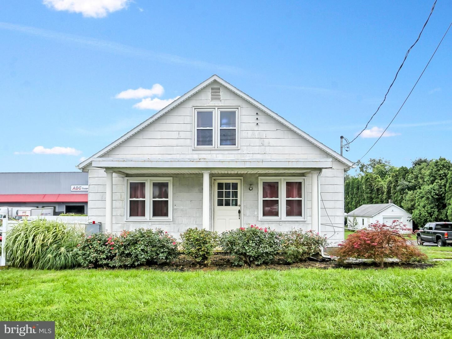 Property Photo: 5239 Simpson Ferry Road PA 17050