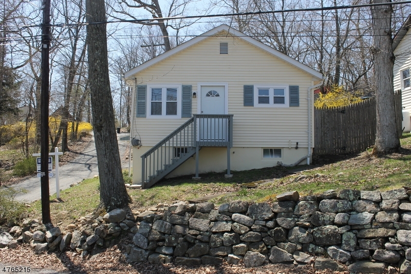 Property Photo: 6 Sutton Rd NJ 07843