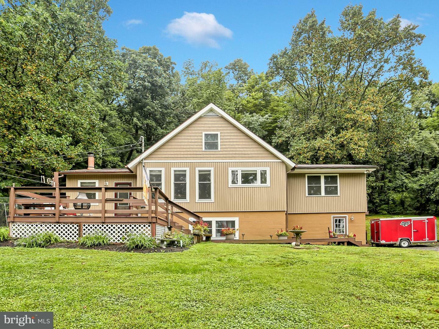 Property Photo:  755 Tarry Hall Road  PA 17061 