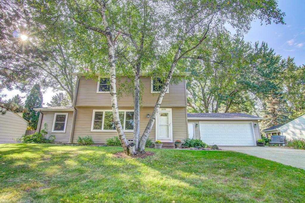 Property Photo:  2570 Mayfair Avenue  MN 55110 