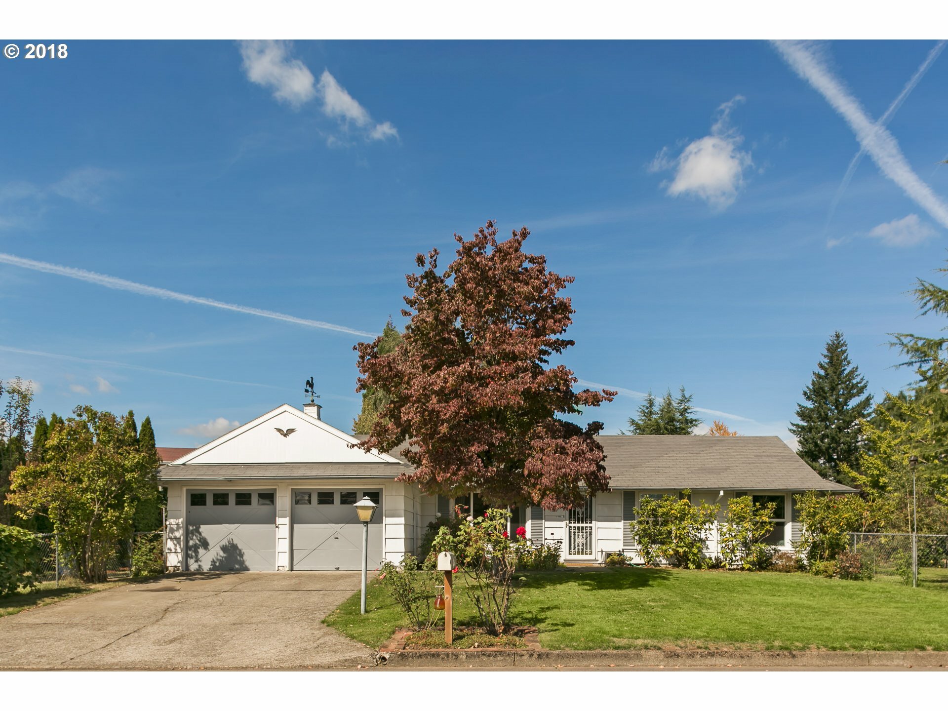 Property Photo: 75 NW 22nd St OR 97030