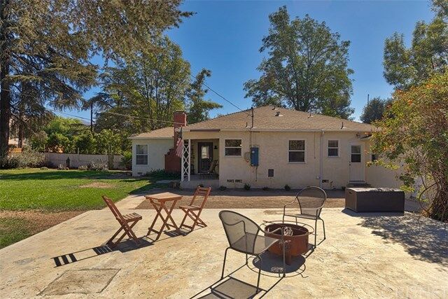 Property Photo:  10850 Foothill Boulevard  CA 91342 
