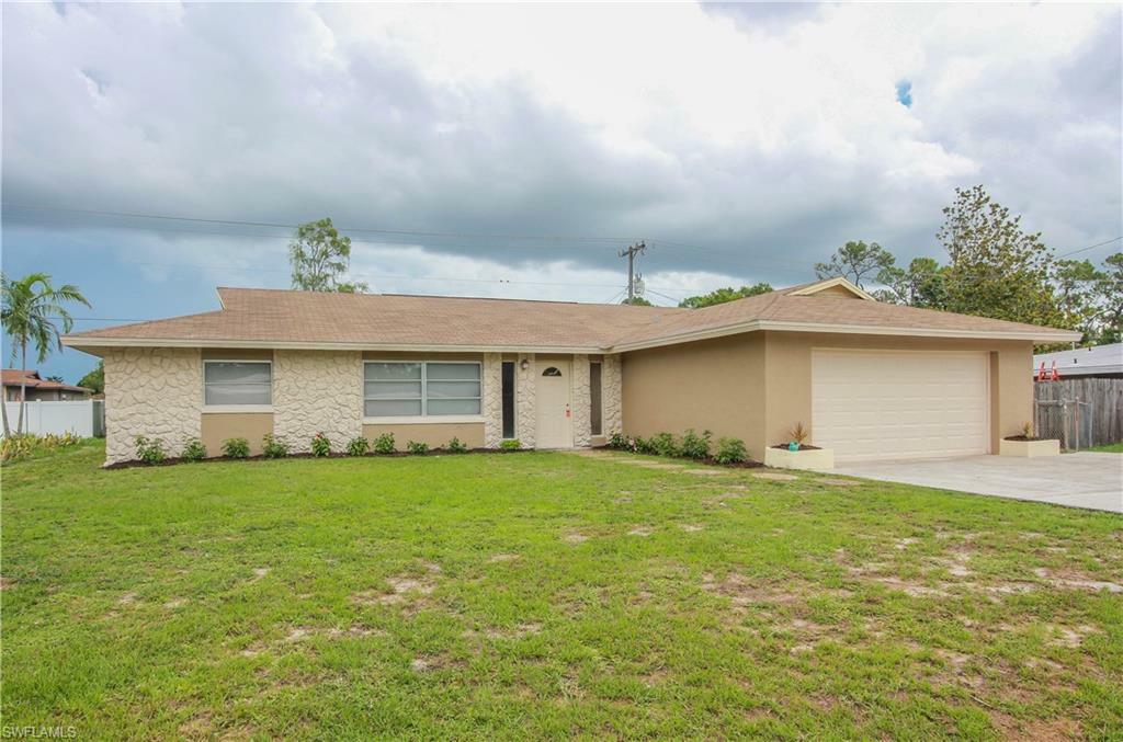 Property Photo: 2249 Aldridge Avenue FL 33907