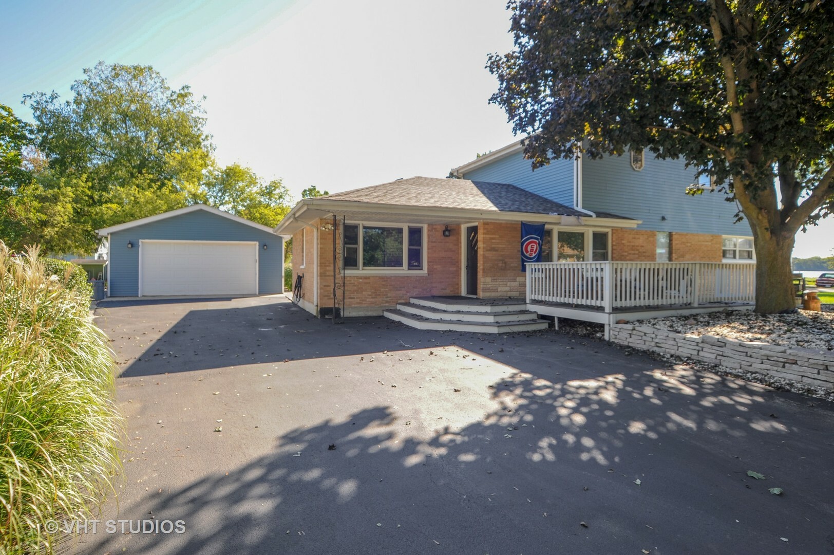 Property Photo: 2516 South Birchwood Avenue IL 60051
