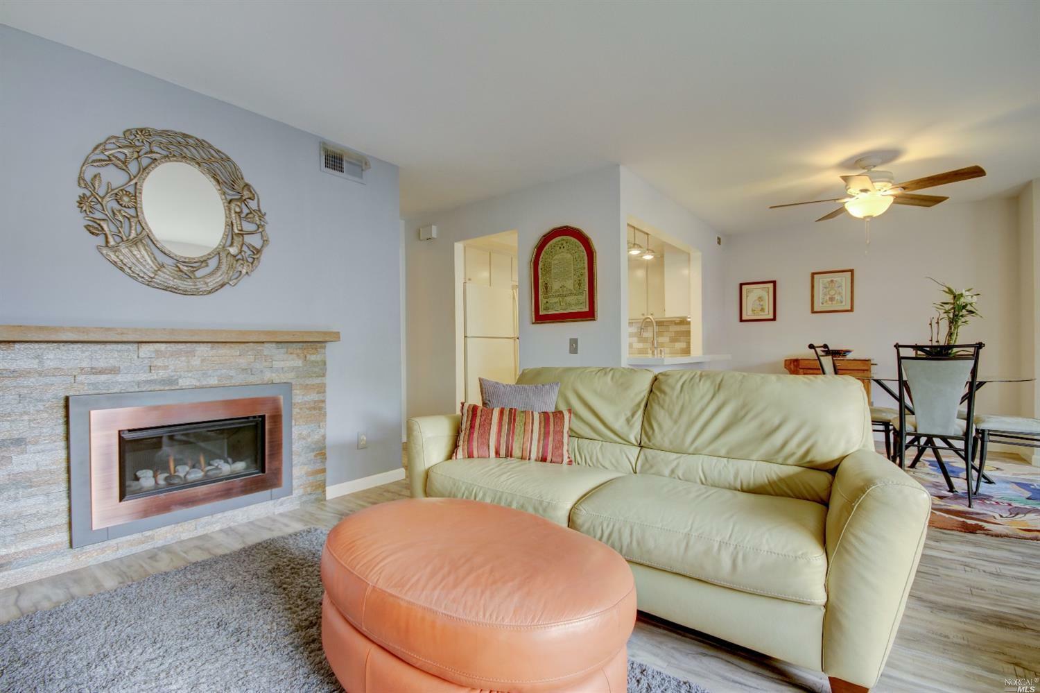 Property Photo: 26 Scottsdale Way CA 94947
