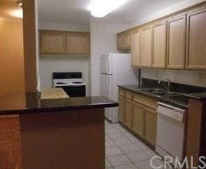 Property Photo:  5349 Newcastle Avenue 34  CA 91316 