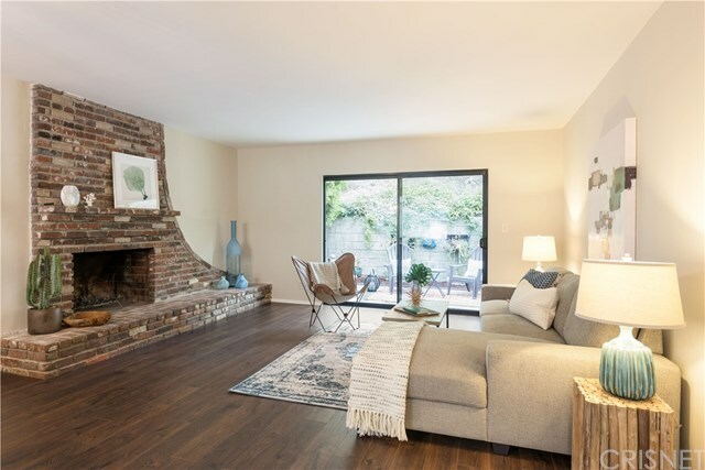 Property Photo:  4988 Calderon Road  CA 91364 