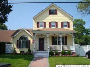 Property Photo: 208 Wood Avenue NY 10307