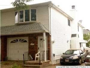 Property Photo:  61 Heinz Avenue  NY 10308 