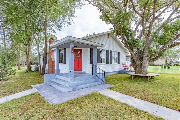 Property Photo:  145 W Magnolia Street  FL 34736 
