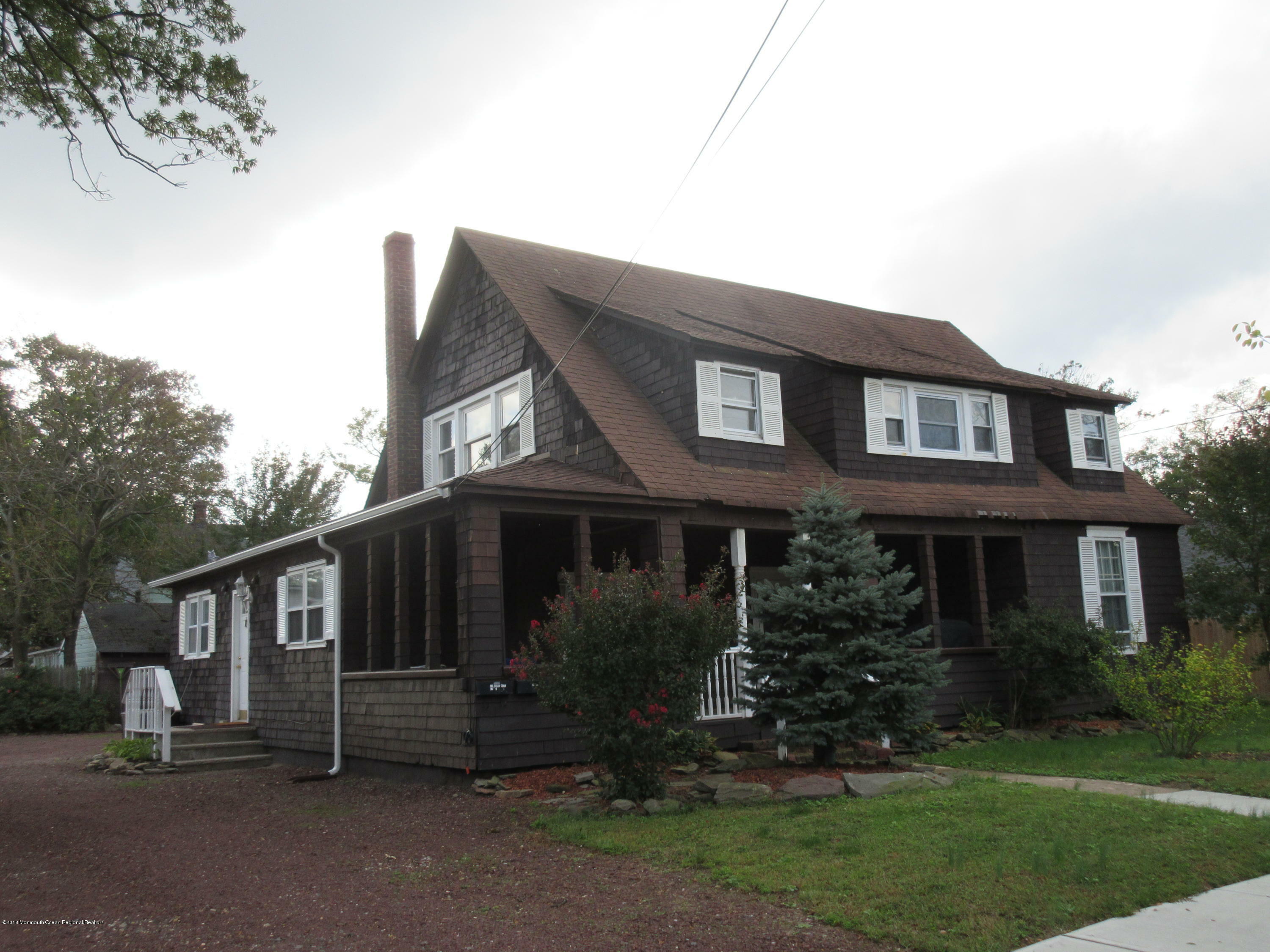 Property Photo:  80 Shore Boulevard Unit 2 - 2nd Floor  NJ 07734 