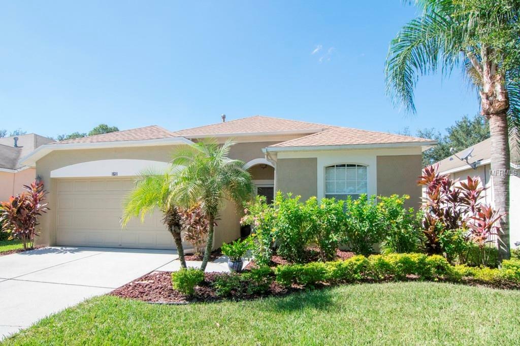 Property Photo:  1611 Cresson Ridge Lane  FL 33510 