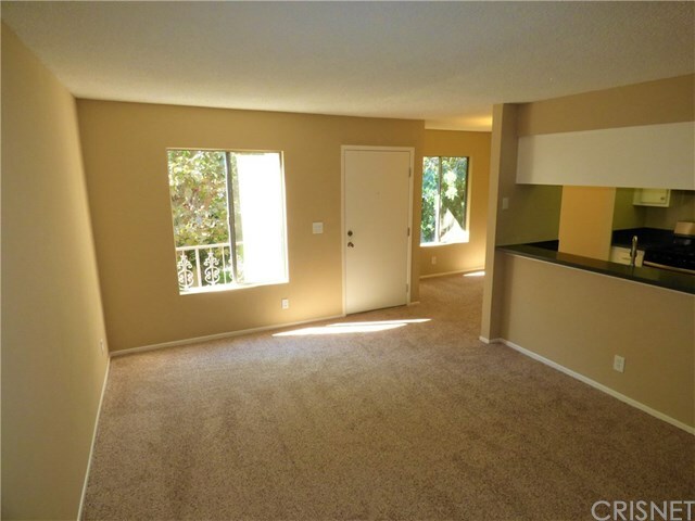 Property Photo:  2321 Highbury Avenue 58  CA 90032 