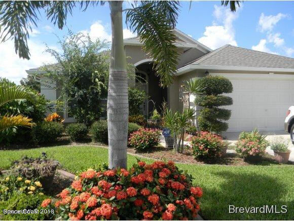 Property Photo: 2273 Glasbern Circle FL 32904