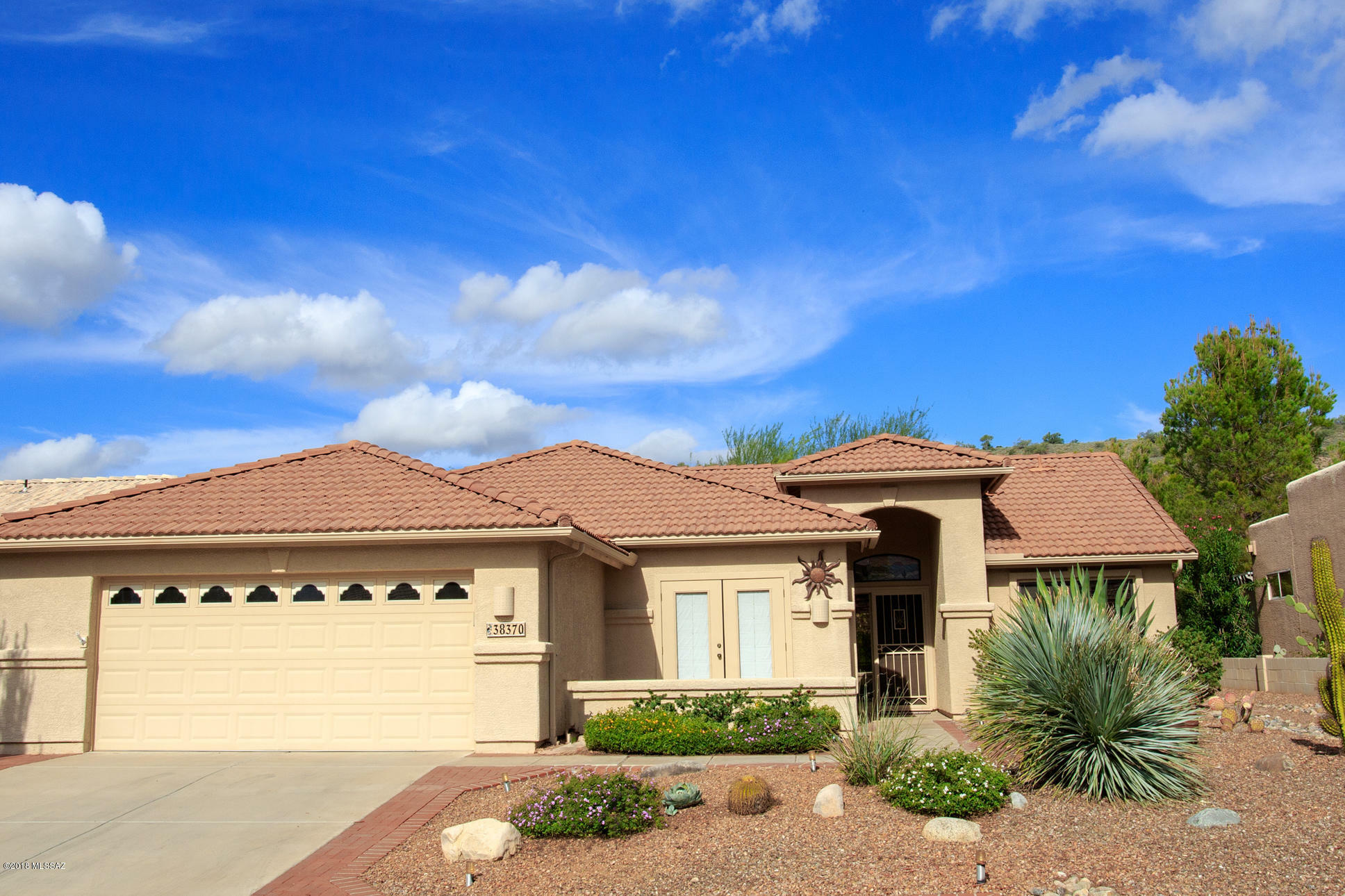 Property Photo:  38370 S Skyline Drive  AZ 85739 