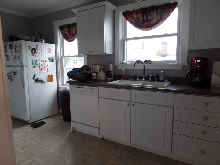 Property Photo: 31 Riddle Street 2 NH 03102