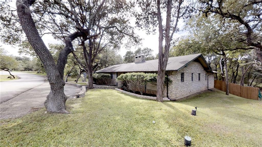 Property Photo:  519 Willow Creek Circle  TX 78666 