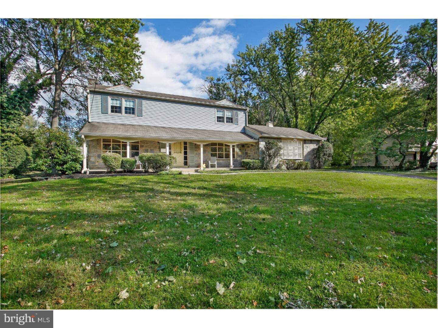 Property Photo: 6 Greenbriar Lane NJ 08077