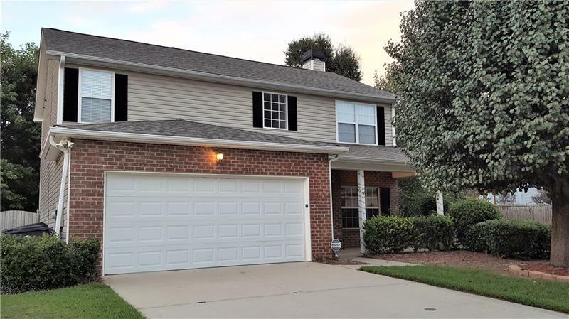 Property Photo: 1814 Chickory Court 30281