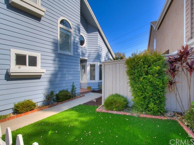 Property Photo: 21658 Fairbrook CA 92692