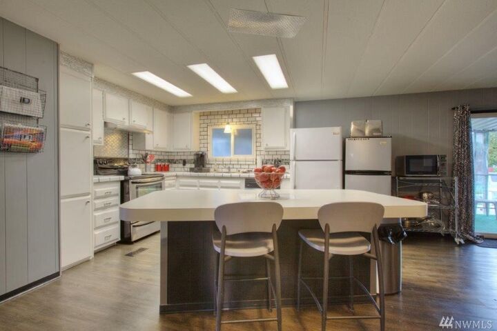 Property Photo:  7031 NE 175th Street 47  WA 98028 