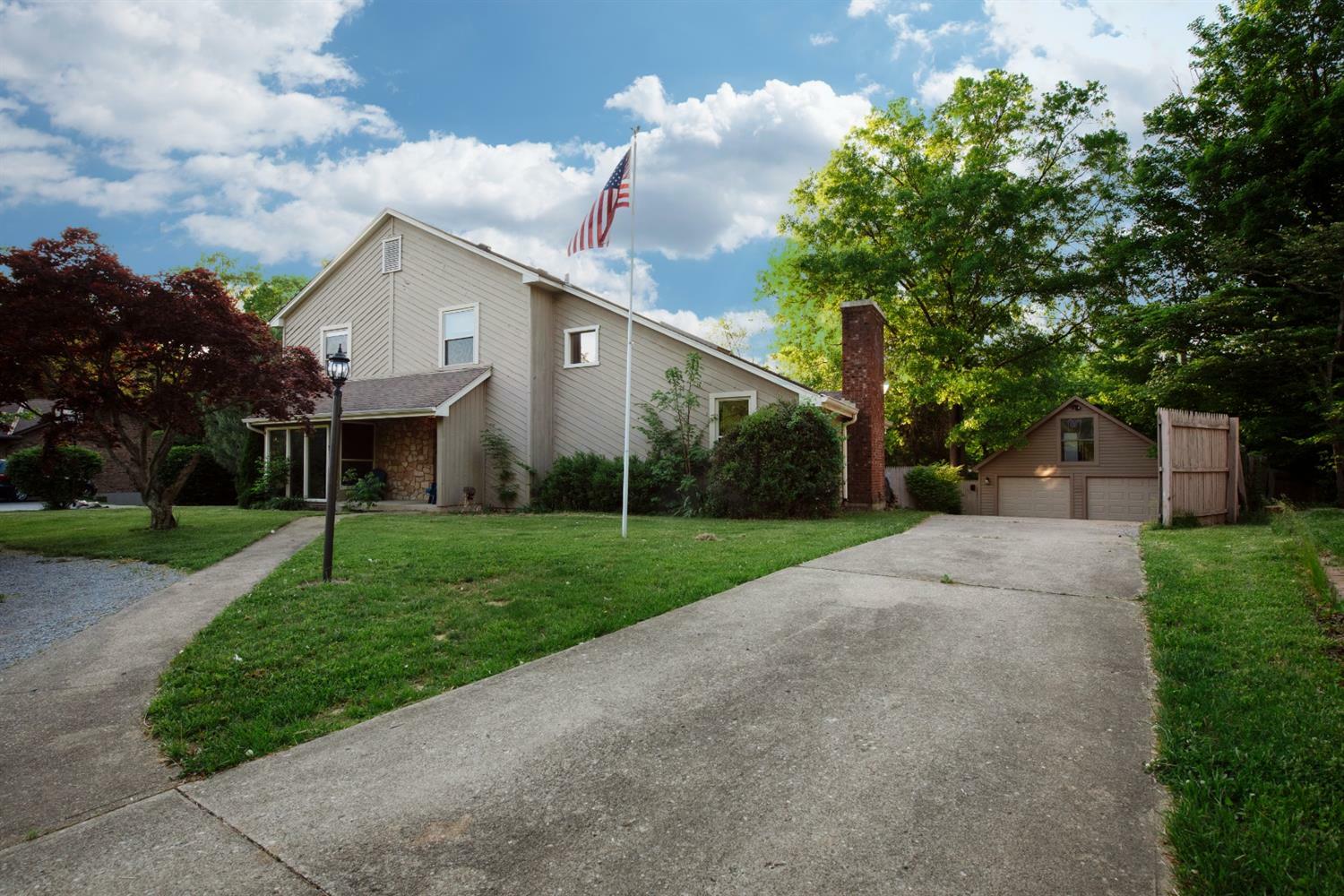 Property Photo: 5751 Willnean Drive OH 45150