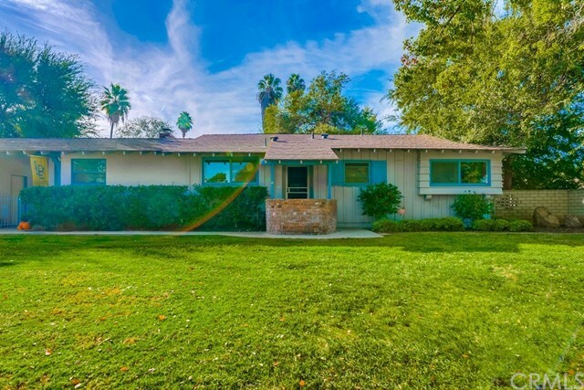 Property Photo:  2558 Dorchester Drive  CA 92506 