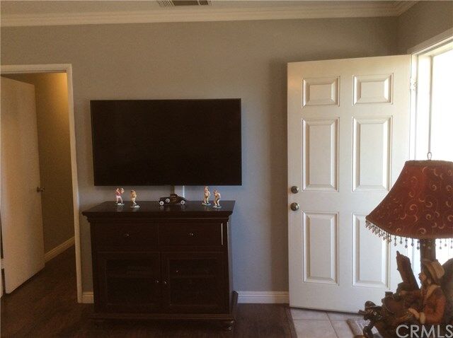 Property Photo: 3356 N Alameda Avenue CA 92404