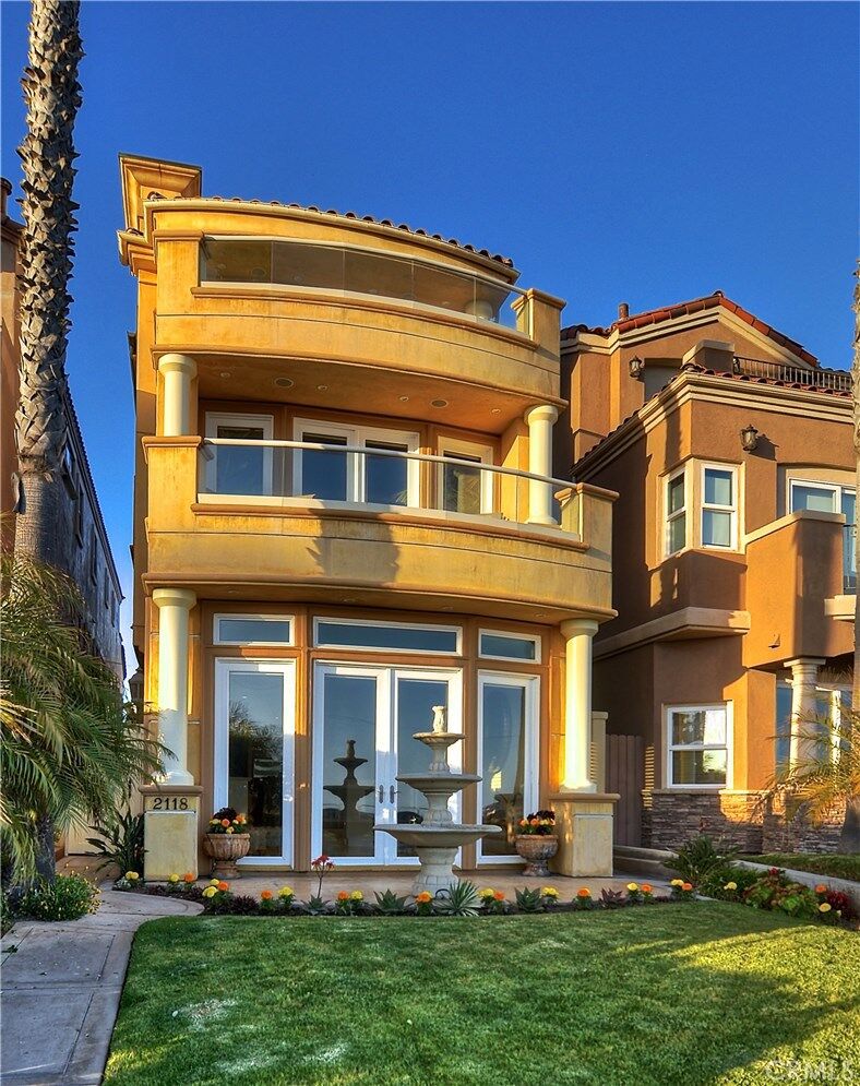 Property Photo: 2118 Pacific Coast CA 92648