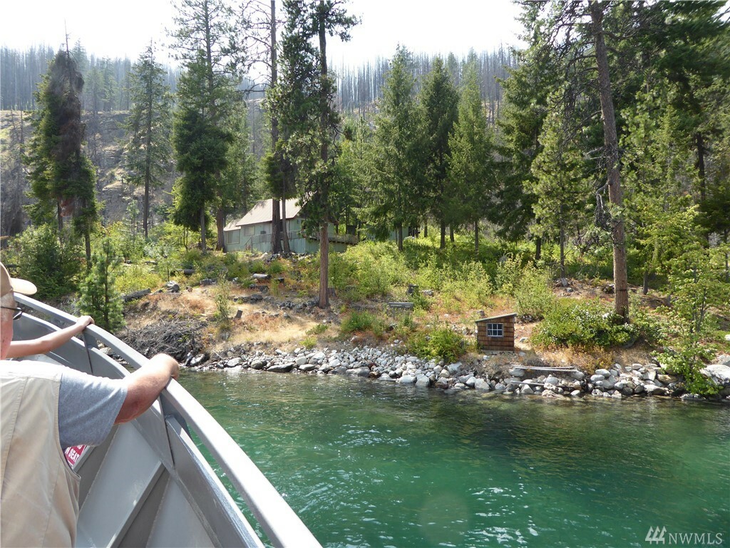 Property Photo: 4500 N Water Wy WA 98852