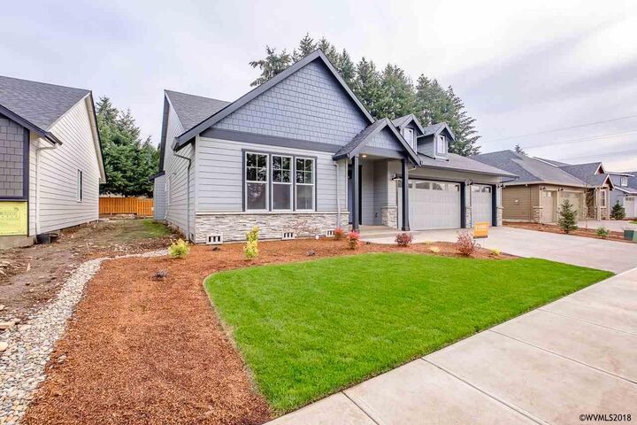 2132  Deer Av  Stayton OR 97383 photo