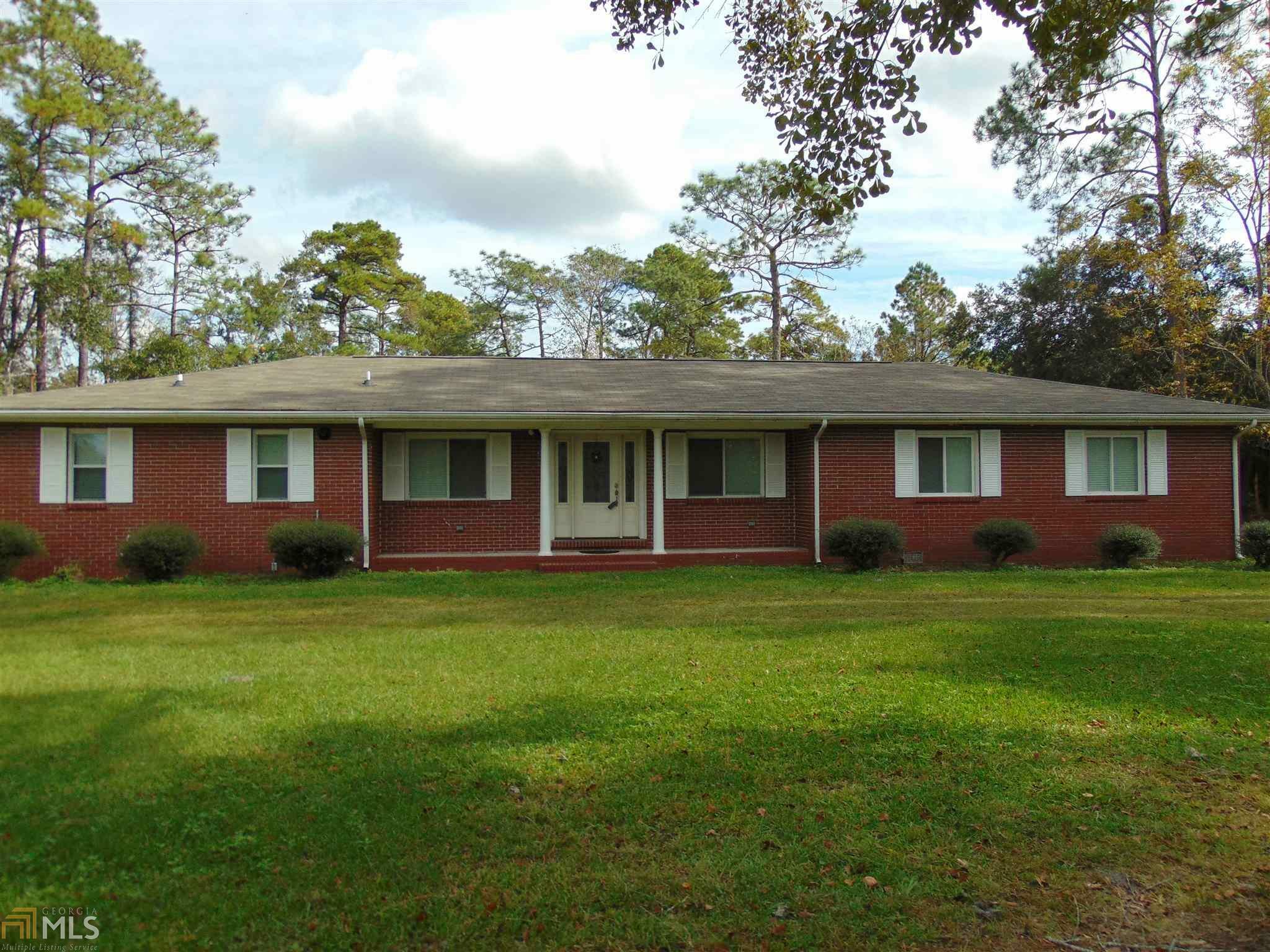 Property Photo:  168 Gordon Cox Ln  GA 31569 