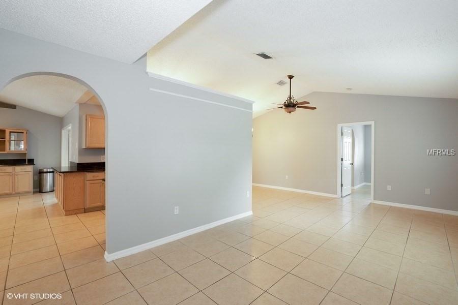 Property Photo:  14559 Greydale Circle  FL 32826 