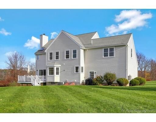 Property Photo:  3 Mayflower Ln  MA 01832