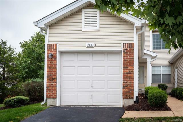 Property Photo:  700 Woodside Trails Drive B   63021 