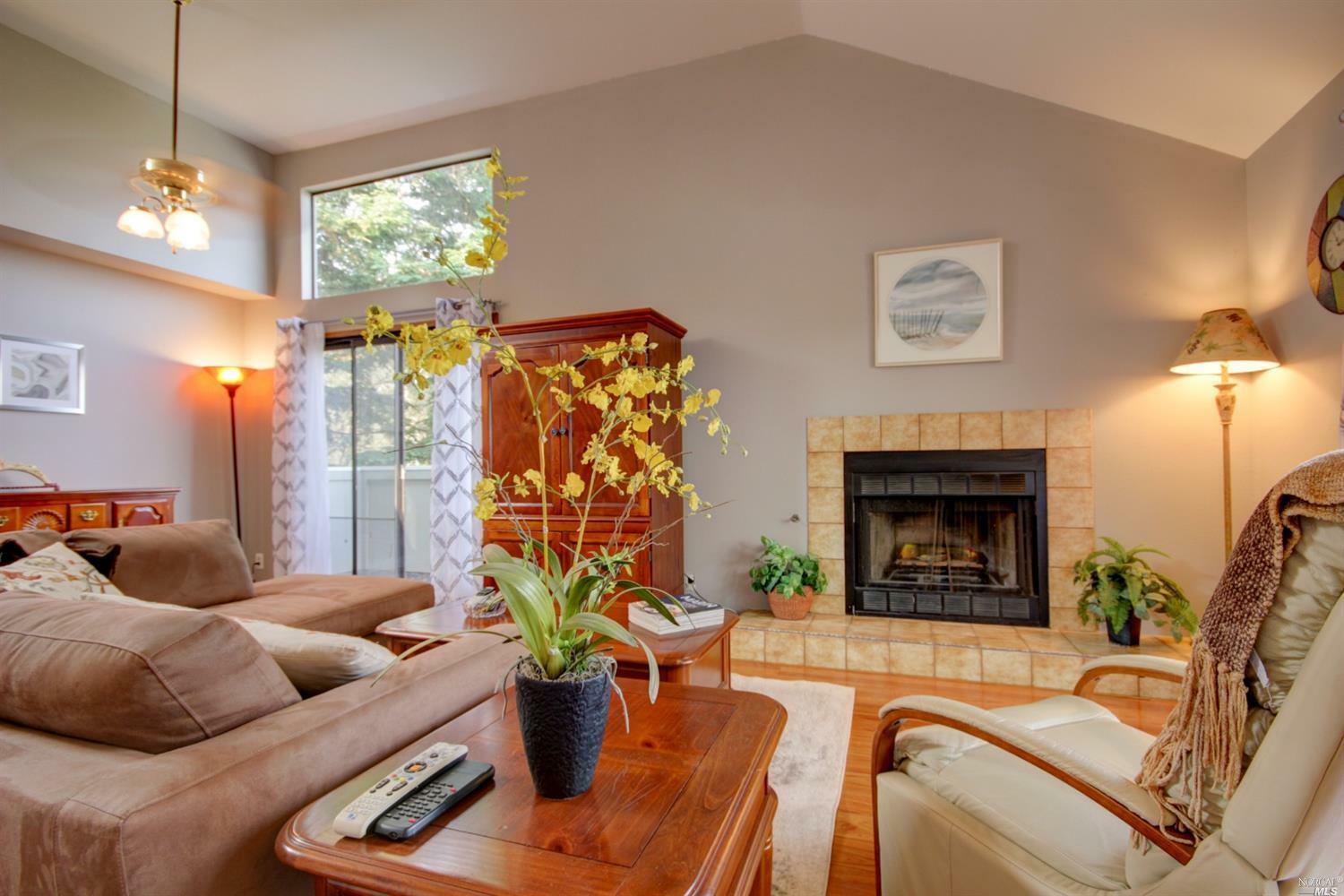 Property Photo: 20 Madrid Court CA 94949