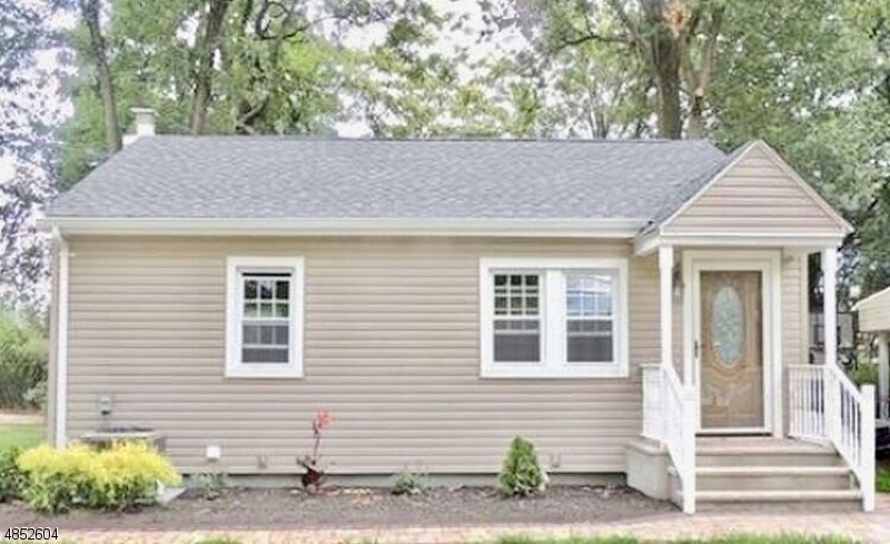 Property Photo: 1717 Myrtle Ave NJ 07063