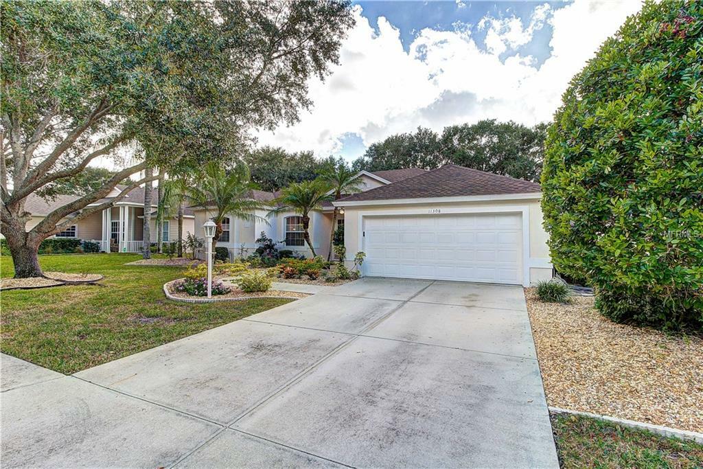 Property Photo: 11308 Pine Lilly Place FL 34202