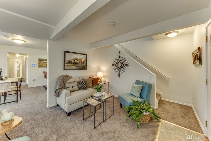 Property Photo: 2116 McDougall Ave WA 98201