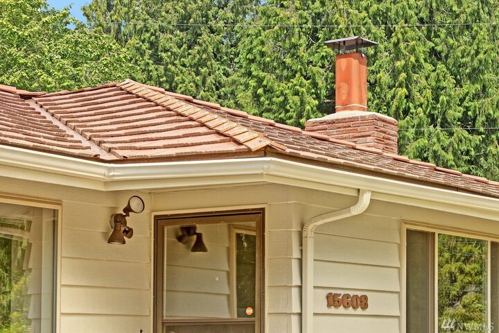 15608 2nd Place W  Lynnwood WA 98087 photo