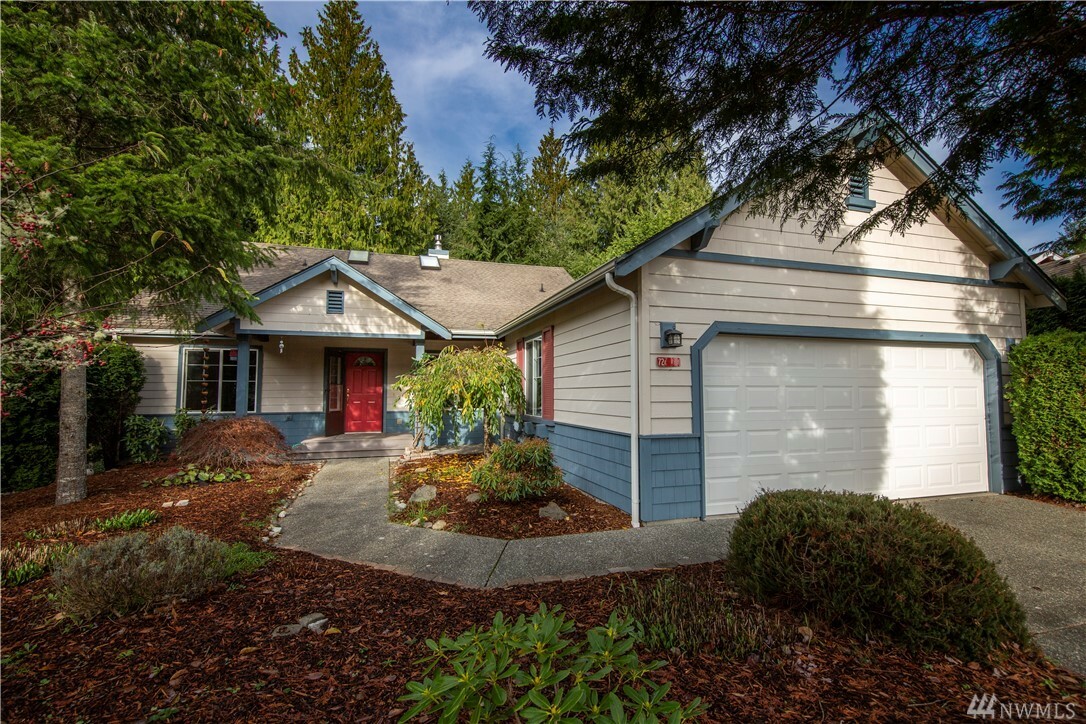 Property Photo:  72 McKenzie Lane  WA 98365 