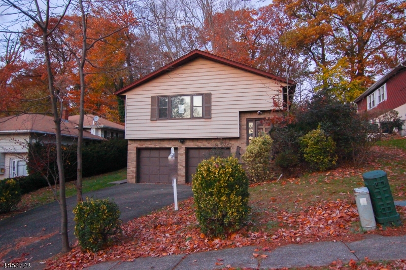 Property Photo:  440 W Lookout Ave  NJ 07601 